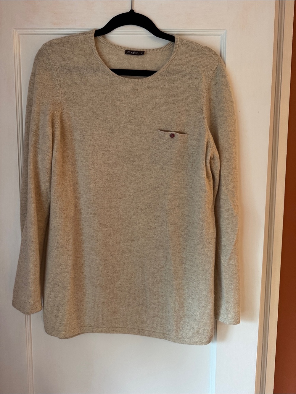 J McLaughlin Cashmere Heathered Oatmeal Crewneck Sweater with slit hem